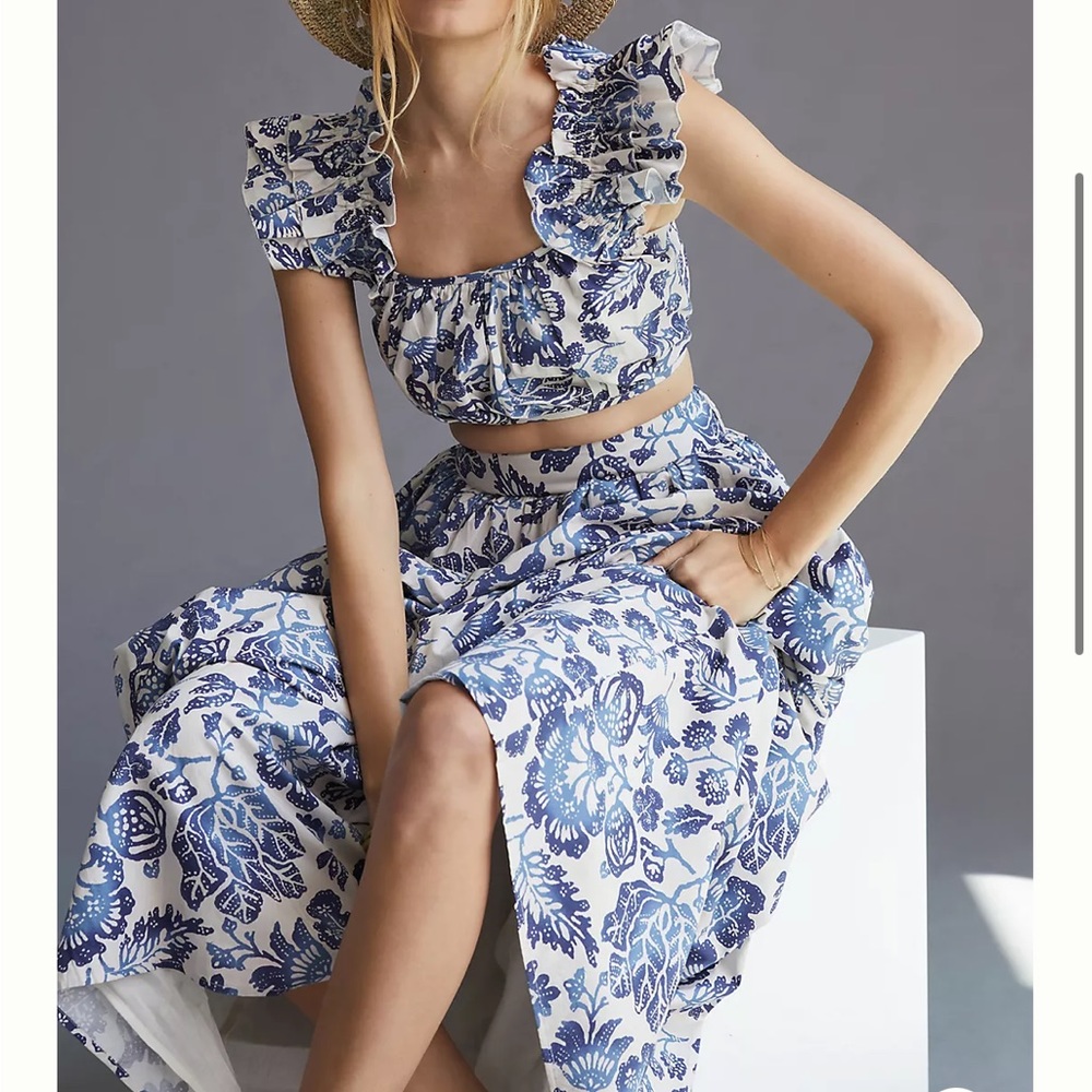 Forever That Girl Remme Ruffle Skirt Set. Size M. NWT.